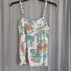 Torrid Tank Top 00 (M) Babydoll Challis White Floral Cloud Dancer Boho Fairy